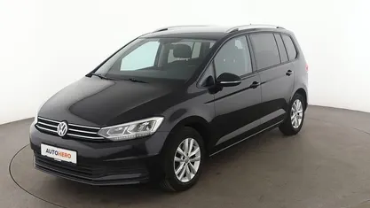 Schwarz Gebraucht 2018 VW Touran Comfortline Van / Kleinbus | 19.040 € (Fairer Preis)