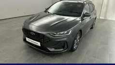 Lackierung: magnetic > magnetic Gebraucht 2024 Ford Focus ST-Line Kombi | 23.980 € (Superpreis)