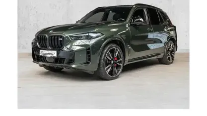 Gebraucht BMW X5 M Sport 530 PS (389 kW) 2024 Sonderlackierung SUV
