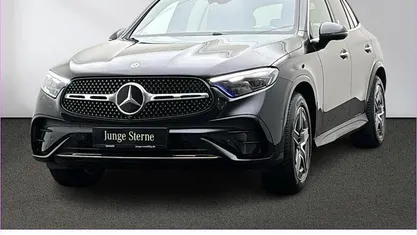 Gebraucht Mercedes GLC300 AMG 269 PS (197 kW) 2025 Schwarz SUV