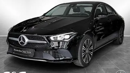Second-hand Mercedes CLA250e 160 CP (117 kW) 2022 Negru Berlinǎ