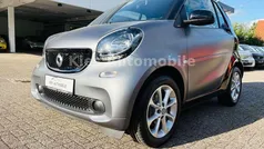 Grau Gebraucht 2016 Smart ForTwo Cabrio Passion Cabrio | 12.970 € (Fairer Preis)