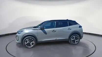 Gebraucht Peugeot 2008 GT 131 PS (96 kW) 2024 Silber SUV