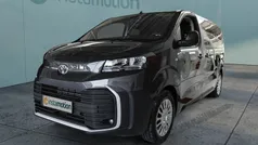 Grau Neu 2024 Toyota Proace Verso Comfort Kombi | 43.339 € (Fairer Preis)
