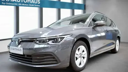 Gebraucht VW Golf VIII Life 150 PS (110 kW) 2024 Grau Kombi
