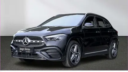 Gebraucht Mercedes GLA180 AMG 136 PS (100 kW) 2025 Lack kosmosschwarz SUV
