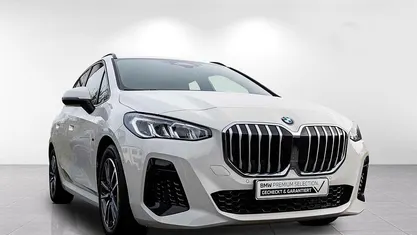 Gebraucht BMW 218 Active Tourer Performance 136 PS (100 kW) 2025 Van / Kleinbus