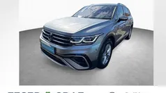 Pyrit silber metallic Gebraucht 2024 VW Tiguan Allspace Elegance SUV | 42.440 € (Fairer Preis)