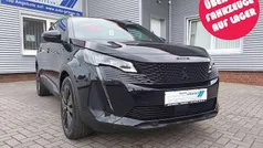 Andere farbe metallic Gebraucht 2024 Peugeot 5008 GT Van / Kleinbus | 28.900 € (Fairer Preis)