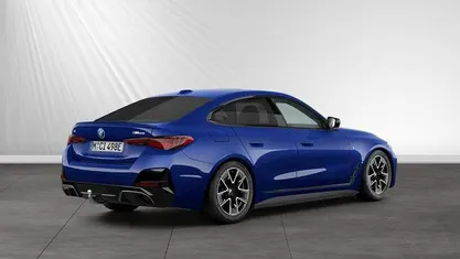 Gebraucht BMW i4 M Sport 442 kW (601 PS) 2025 Portimao blau metallic Limousine