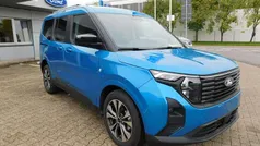 Gebraucht 2025 Ford Tourneo Courier Titanium Van / Kleinbus | 26.980 € (Fairer Preis)