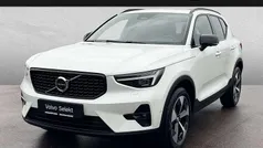 Crystal weiß perleffekt Gebraucht 2025 Volvo XC40 Plus SUV | 41.750 € (Fairer Preis)