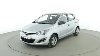 Gebraucht Hyundai i20 Classic 84 PS (61 kW) 2015 Grau Limousine