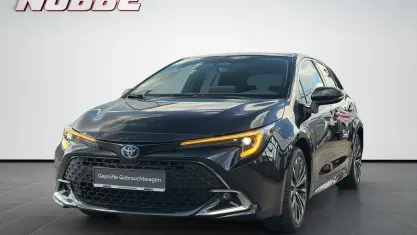 Gebraucht Toyota Corolla Team 140 PS (102 kW) 2024 Schwarz Limousine