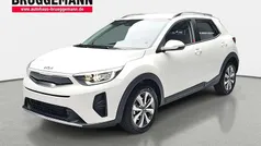Weiss Neu 2025 Kia Stonic Vision SUV | 23.490 € (Fairer Preis)