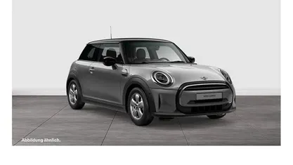 Gebraucht Mini Cooper Essential 136 PS (100 kW) 2022 Moonwalk grey () Kleinwagen