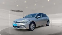 Gebraucht 2020 VW Golf VIII Life Limousine | 20.440 € (Fairer Preis)