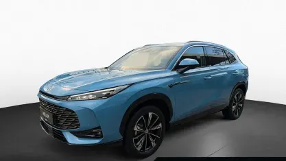 Neu MG HS Luxury 170 PS (125 kW) 2025 Blau SUV