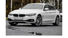 Weiß Gebraucht 2019 BMW 420 Sport Line Coupé | 24.550 € (Fairer Preis)