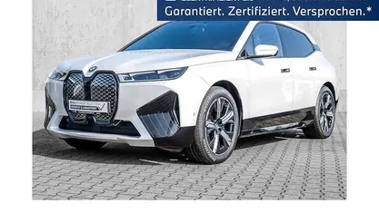Gebraucht 2022 BMW iX Sport Line SUV | 43.590 € (Guter Preis)