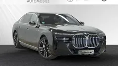 Gebraucht 2024 BMW 750e M Sport Limousine | 116.661 € (Fairer Preis)
