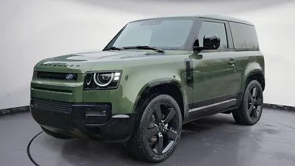 Gebraucht Land Rover Defender SE Dynamic 253 PS (186 kW) 2026 Grün SUV