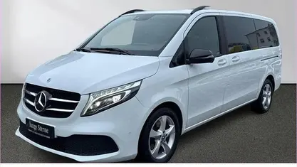 Weiß Gebraucht 2021 Mercedes V250 Edition Van / Kleinbus | 49.750 € (Fairer Preis)