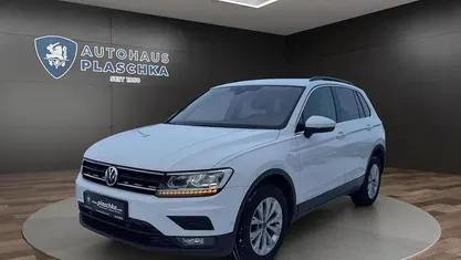 Pure white (weiß) Gebraucht 2018 VW Tiguan Comfortline SUV | 16.950 € (Fairer Preis)