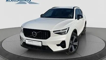 Gebraucht Volvo XC40 Ultimate 261 PS (191 kW) 2023 Crystal white (weiß) SUV