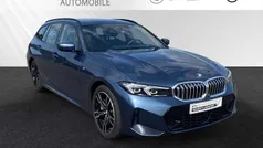Arctic race blue metallic Gebraucht 2024 BMW 330 M Sport Kombi | 40.777 € (Superpreis)