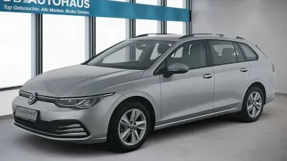 Gebraucht VW Golf VIII Life 110 PS (80 kW) 2024 Silber Kombi