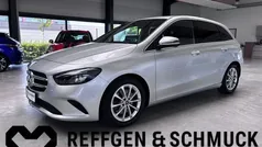 Iridiumsilber Gebraucht 2020 Mercedes B220 Van / Kleinbus | 27.970 € (Fairer Preis)