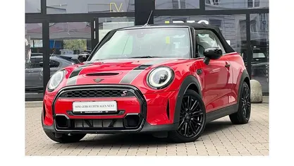 Gebraucht Mini Cooper S Cabriolet 178 PS (130 kW) 2023 Chili red Cabrio
