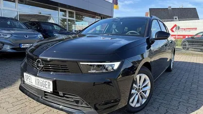 Neu Opel Astra Edition 131 PS (96 kW) 2026 Schwarz Kombi