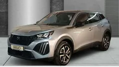 Grau Gebraucht 2024 Peugeot 2008 Style SUV | 21.890 € (Guter Preis)