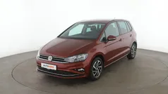 Rot Gebraucht 2018 VW Golf Sportsvan Join Van / Kleinbus | 15.210 € (Fairer Preis)