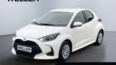 Weiß Gebraucht 2023 Toyota Yaris Comfort Kleinwagen | 16.990 € (Fairer Preis)