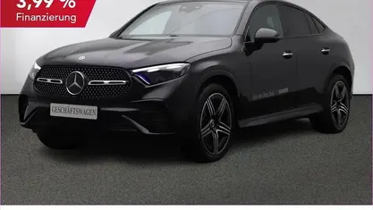 Gebraucht Mercedes GLC450 AMG 367 PS (269 kW) 2025 Lack obsidianschwarz Coupé
