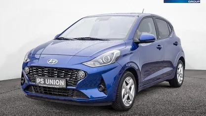 Gebraucht Hyundai i10 Edition 30 67 PS (49 kW) 2021 Blau / intense blue Kleinwagen