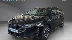 Schwarz (obsidianschwarz metallic) Neu 2025 Ford Focus Titanium Kombi | 26.990 € (Guter Preis)