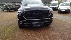 Schwarz (diamond black) Gebraucht 2023 Dodge Ram Limited Abholung | 94.990 €