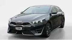 Grau Gebraucht 2024 Kia ProCeed GT-Line Kleinwagen | 28.997 € (Fairer Preis)