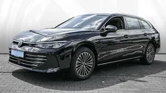 Gebraucht 2025 VW Passat Elegance Kombi | 36.890 € (Superpreis)