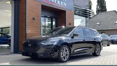 Gebraucht 2024 Ford Focus ST-Line Limousine | 22.450 € (Fairer Preis)