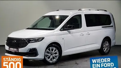 Gebraucht 2025 Ford Tourneo Titanium Van / Kleinbus | 39.990 € (Guter Preis)