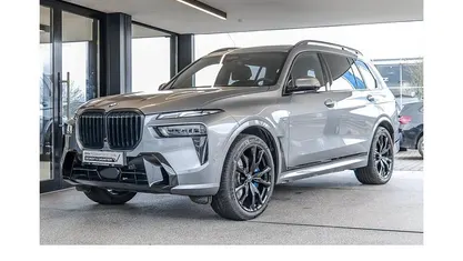 Gebraucht BMW X7 M Sport 352 PS (258 kW) 2025 SUV