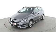 Grau Gebraucht 2018 Mercedes B180 Style Van / Kleinbus | 16.790 € (Fairer Preis)