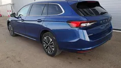 Gebraucht 2025 Skoda Superb Selection Kombi | 46.690 € (Fairer Preis)