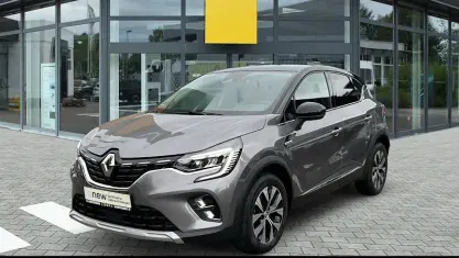 Gebraucht Renault Captur Komfort 140 PS (102 kW) 2023 Grau SUV