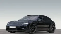Tiefschwarzmetallic Gebraucht 2024 Porsche Taycan 4S Cross Turismo Limousine | 143.900 € (Superpreis)
